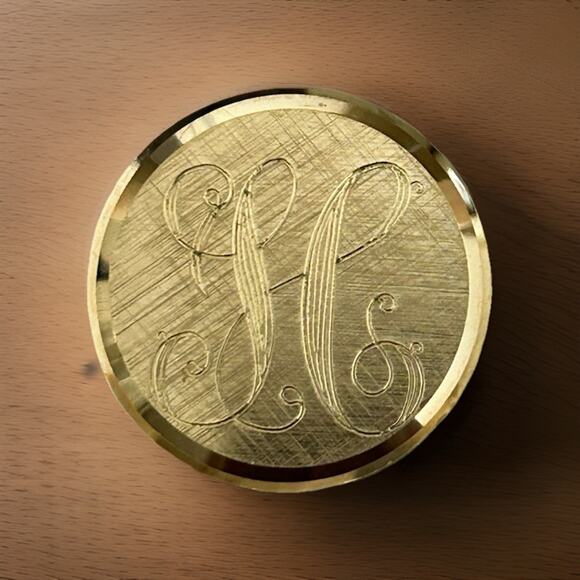 Vtg Gold Electroplated Monogram Pin By La Mode Karatclad. - Picture 1 of 2